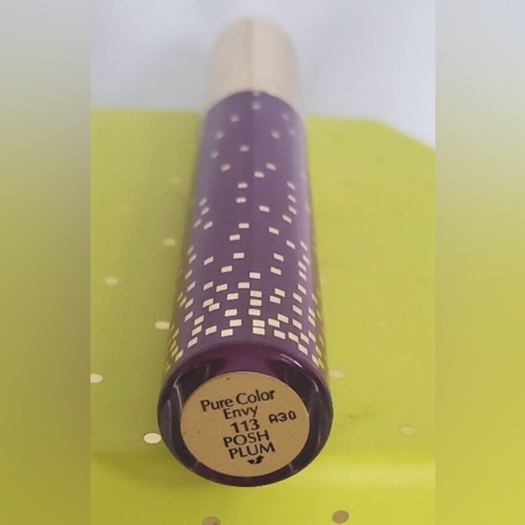 Estee Lauder Luxurious Purple Lip Gloss, New - Picture 3 of 4